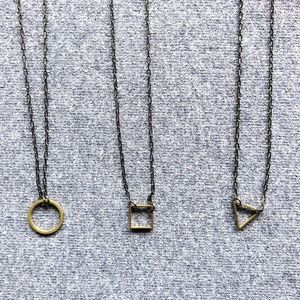 Minimalist Shapes necklace set